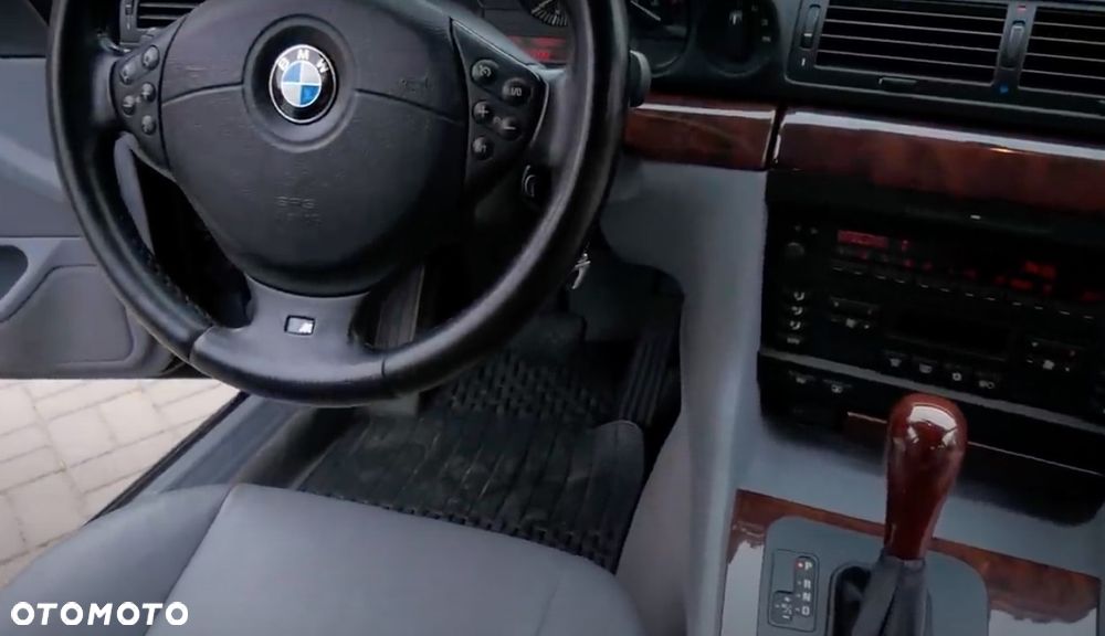 BMW Seria 7 - 9