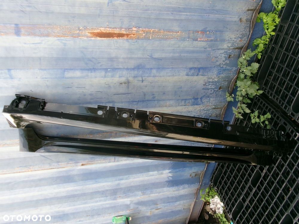 Toyota Corolla E21 HB Progi nakładki progowe - 3