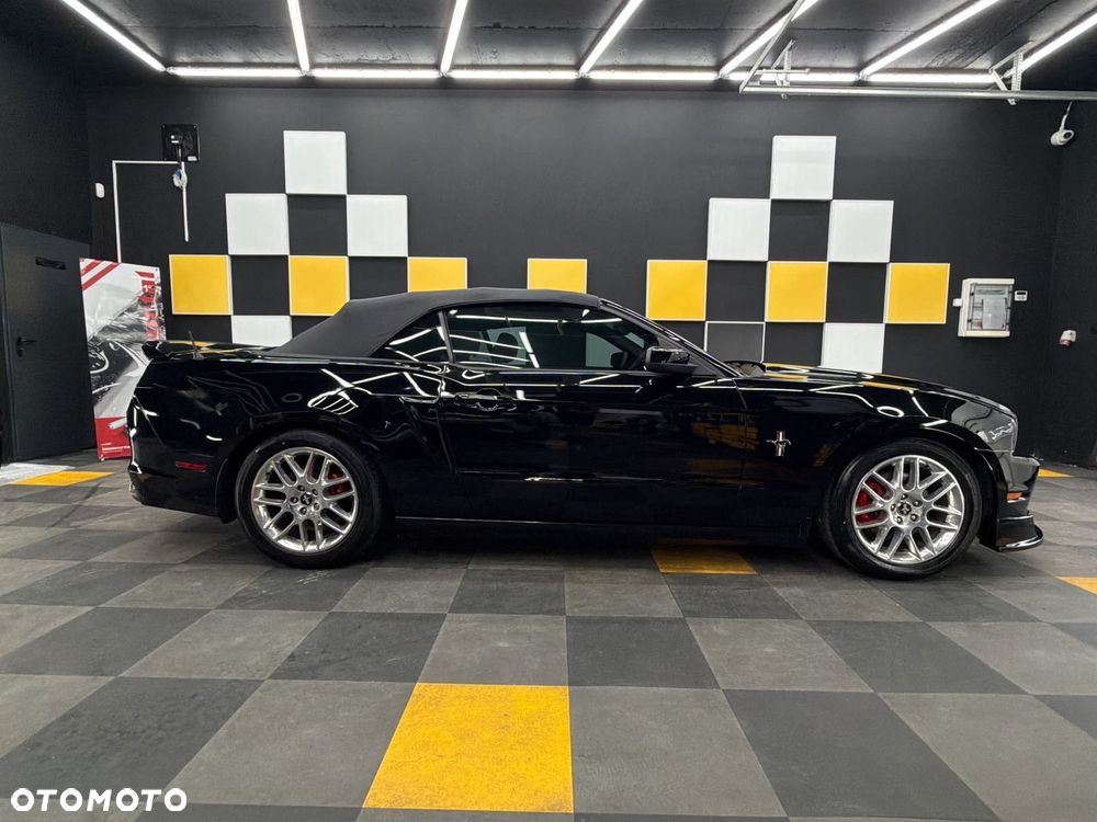 Ford Mustang 3.7 V6 - 1