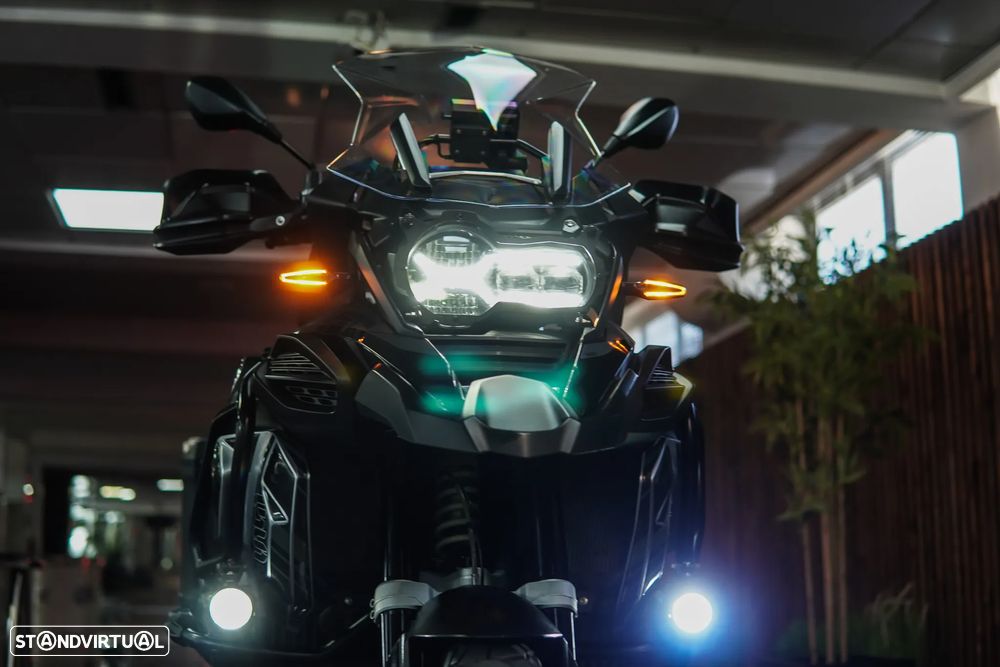 BMW R 1250 GS Adventure TRIPLE BLACK 4 Packs - 11