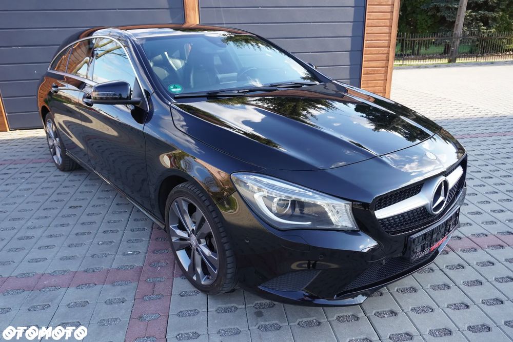 Mercedes-Benz CLA 200 Peak Edition - 2