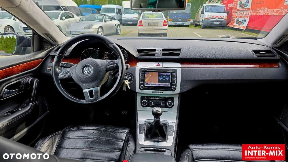 Volkswagen Passat CC - 32