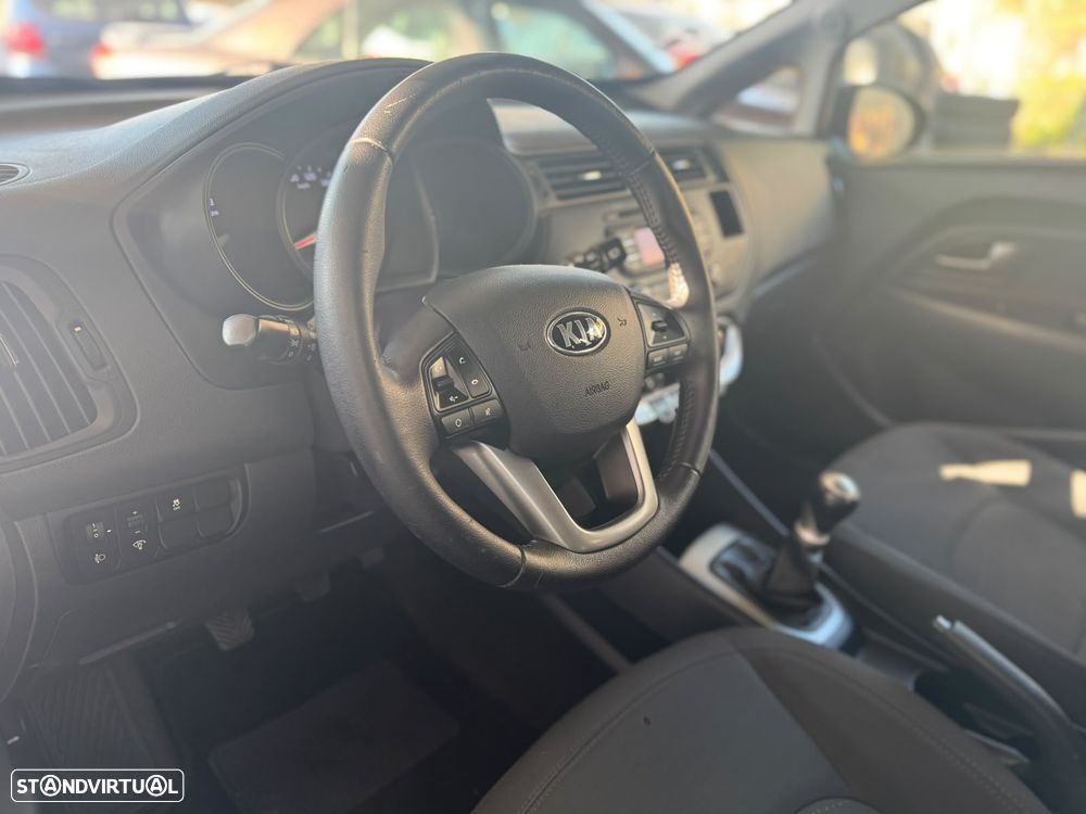 Kia Rio 1.2 CVVT TX AC+VE - 4