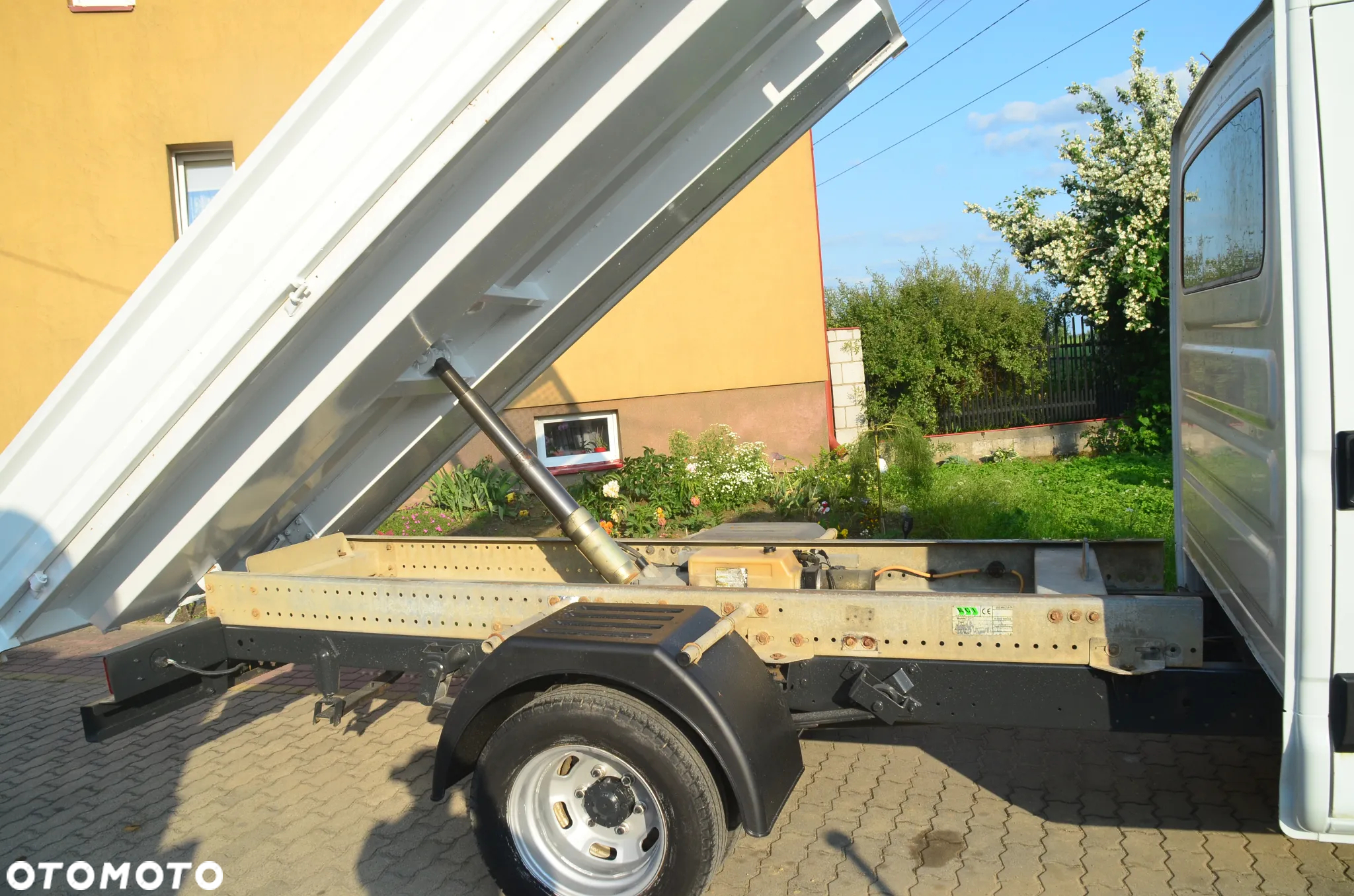 Iveco Daily - 16