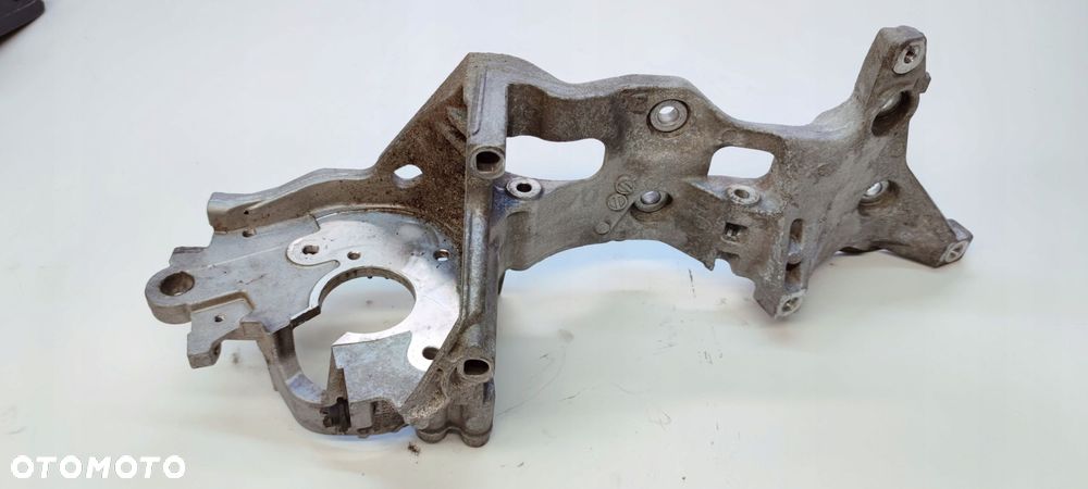 ŁAPA ALTERNATORA MOCOWANIE AUDI A4 B9 A5 A6 04L903143B - 5