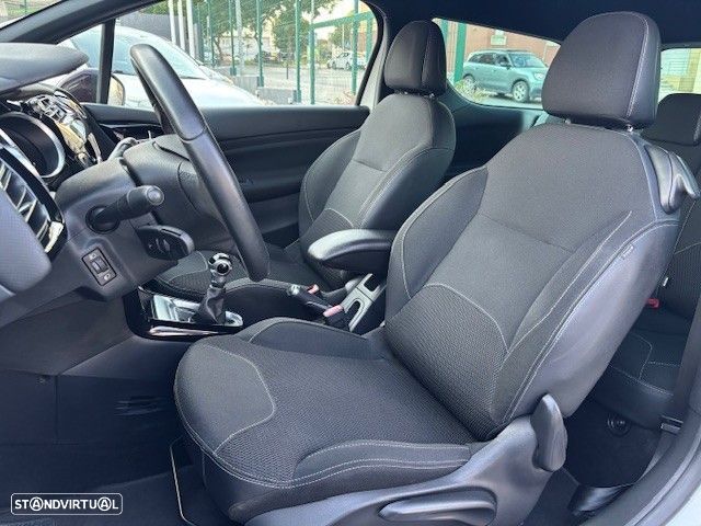 Citroën DS3 1.6 HDi Airdream So Chic - 16
