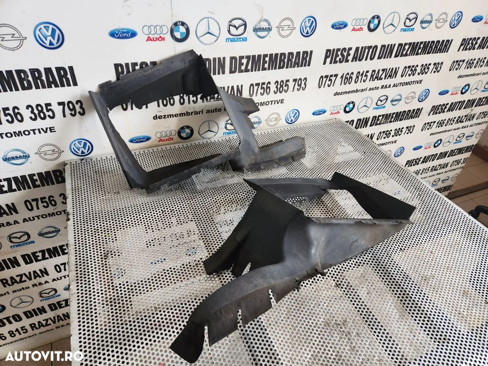 Deflector Aer Intercooler Audi Q7 Vw Touareg 7L Dezmembrez Audi Q7 3.0 Diesel BUG Automat - Dezmemb - 2