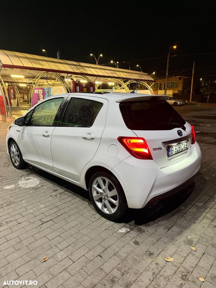 Toyota Yaris - 7