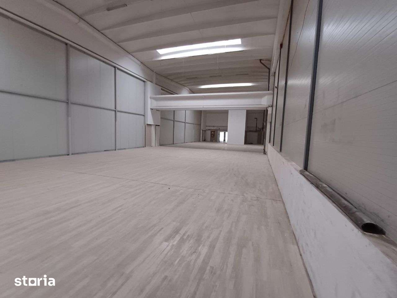 Proprietar, inchiriez spatiu comercial si birouri, 1.740 mp - Imagine principală: 3/10