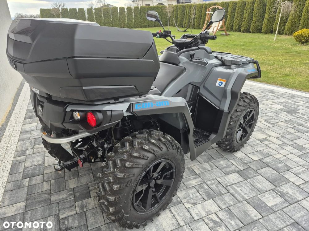 Can-Am Outlander - 6