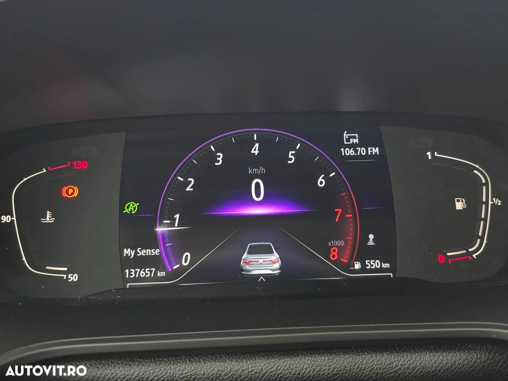 Renault Megane TCe Intens - 17