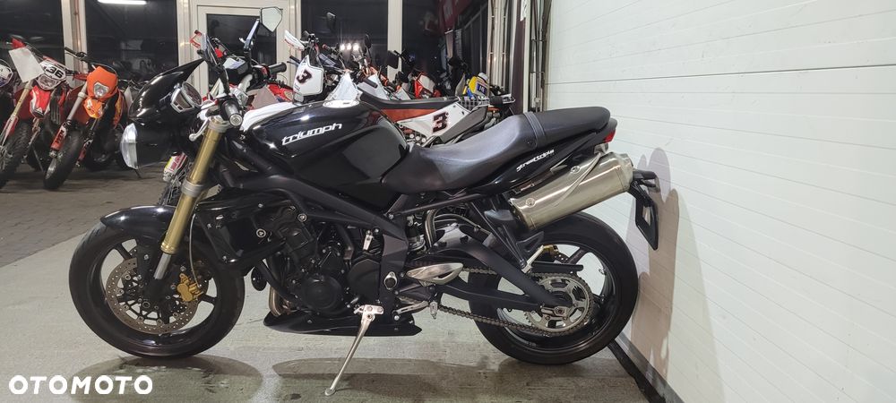 Triumph Street Triple - 13