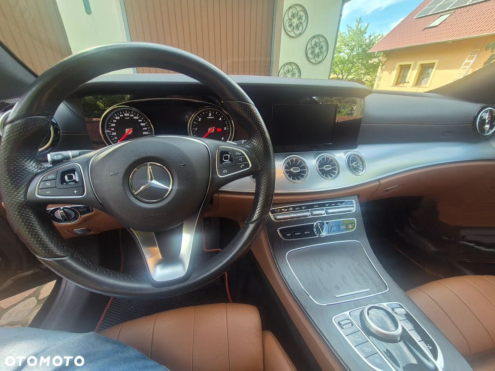Mercedes-Benz Klasa E 220 d 9G-TRONIC Night Edition - 6