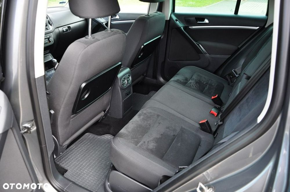 Volkswagen Tiguan - 24