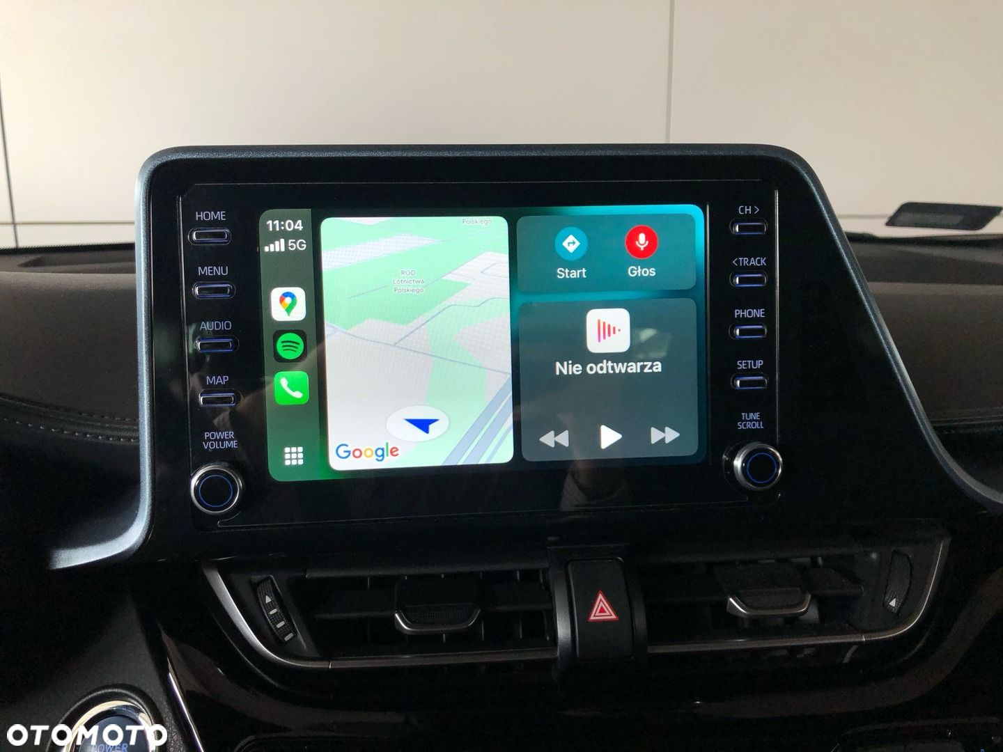Toyota C-HR - 16