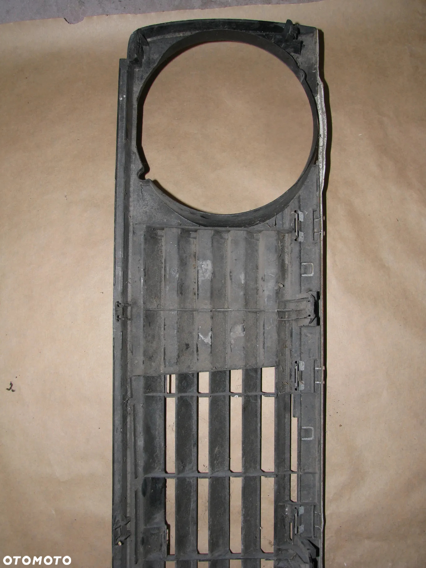 GRILL ATRAPA VW GOLF II MK2 - 12