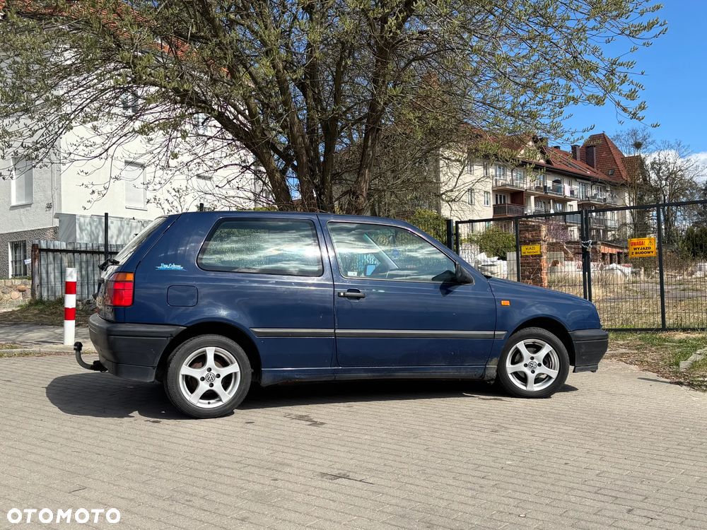 Volkswagen Golf 1.4 - 7