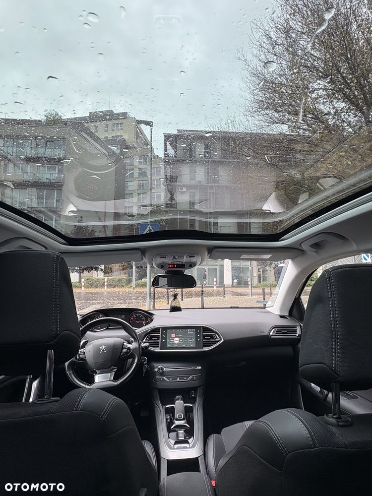 Peugeot 308 1.2 PureTech Allure S&S EAT6 - 6