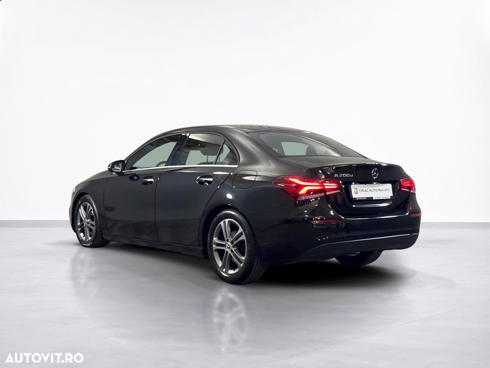 Mercedes-Benz A 200 d Sedan Aut. - 4