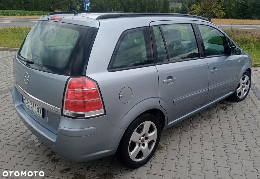 Opel Zafira 1.9 CDTI Enjoy - 3
