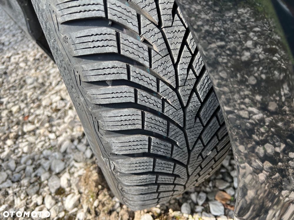 BMW Seria 1 120d xDrive - 27
