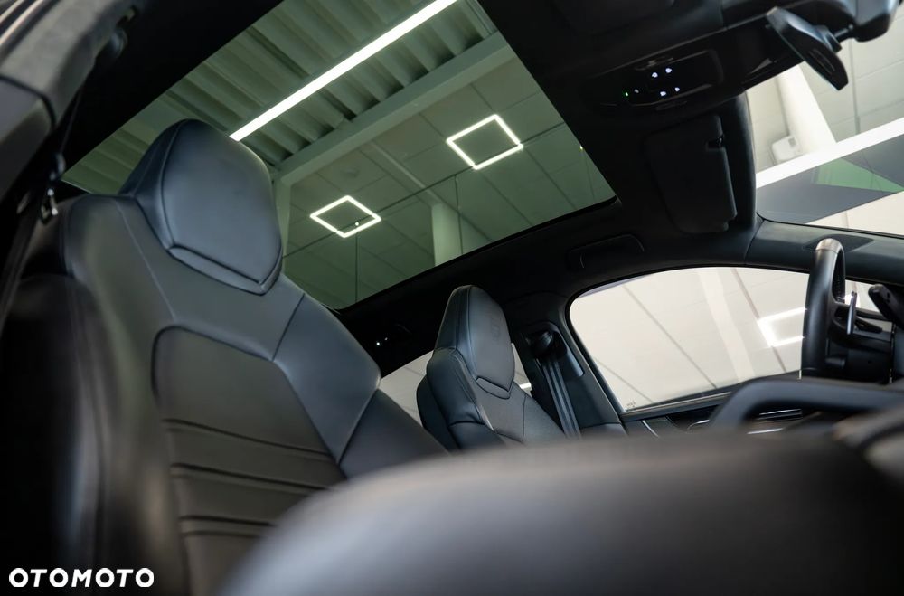 Porsche Cayenne Turbo E-Hybrid PHEV - 32