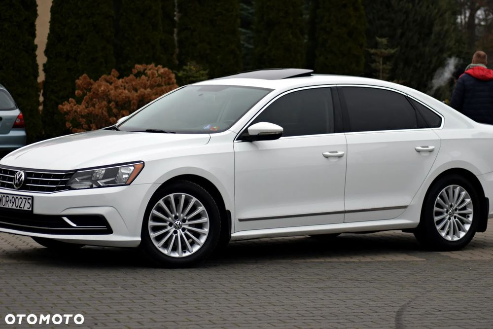 Volkswagen Passat - 15