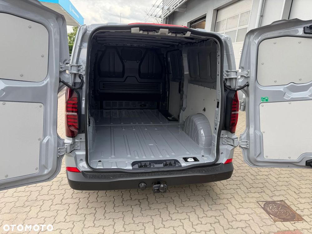 Volkswagen Transporter T7 - 8