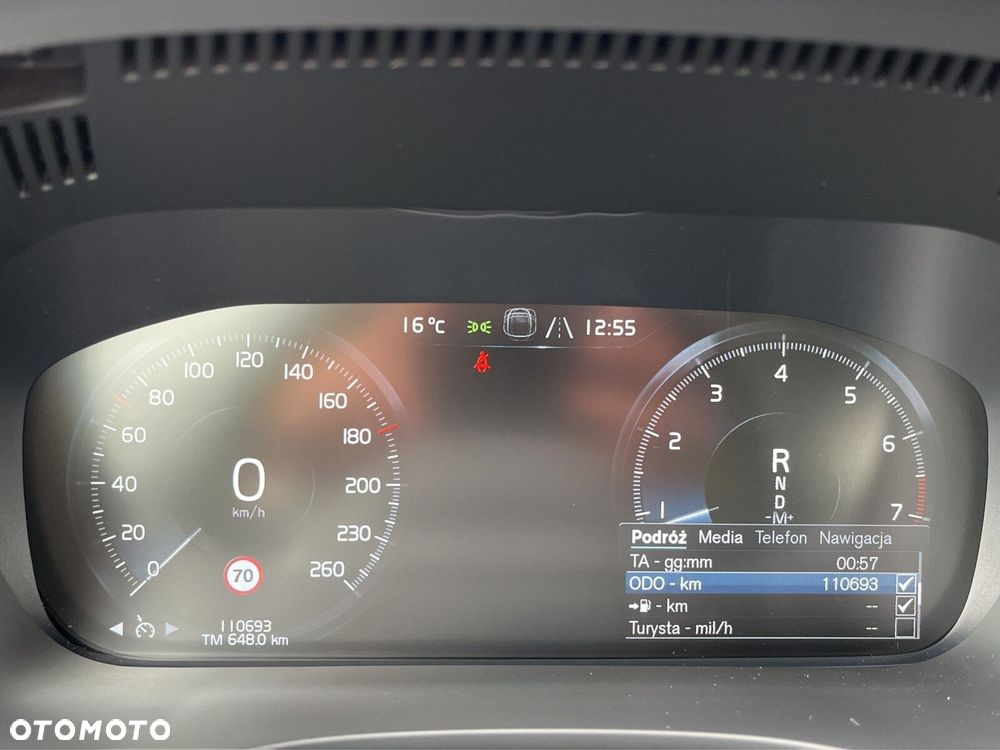 Volvo XC 60 B4 B Momentum - 25
