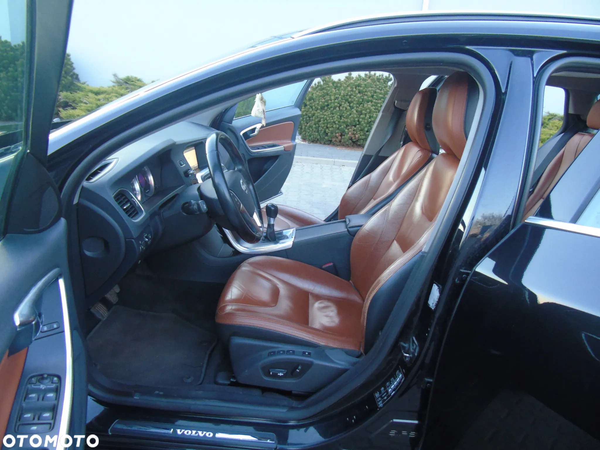 Volvo V60 D2 Summum - 5