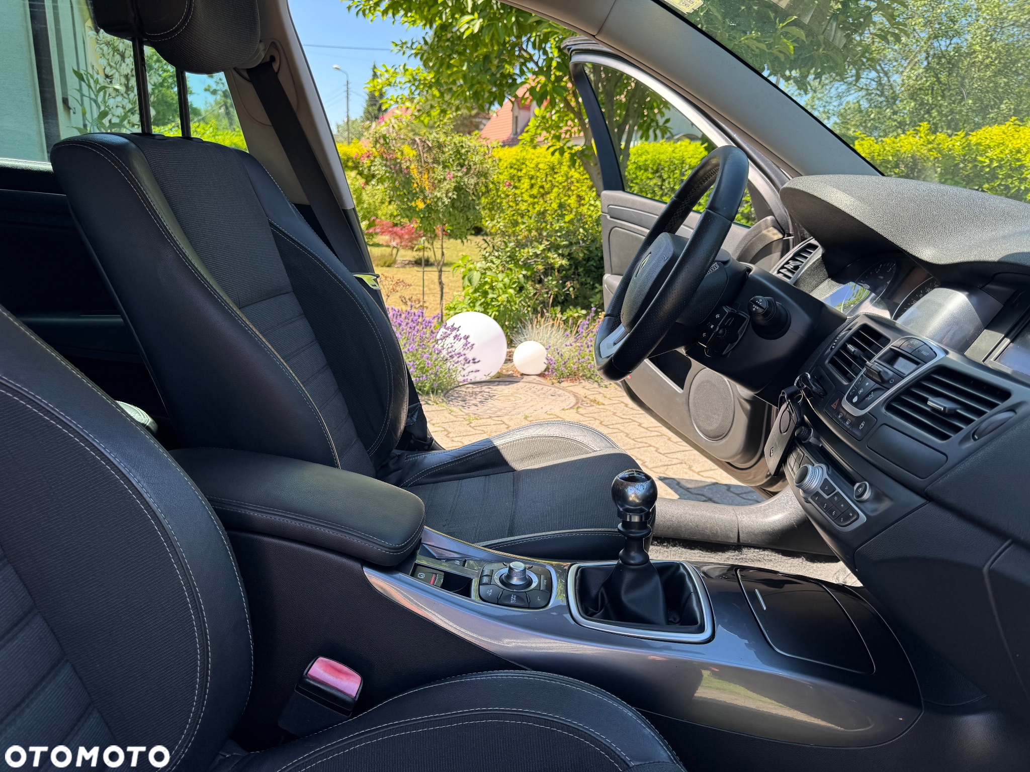 Renault Laguna Grandtour dCi 150 FAP GT - 25