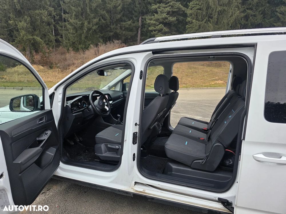 Ford Tourneo Connect 1.5L EcoBoost LWB Active - 14