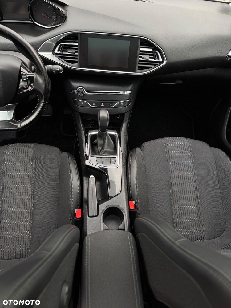 Peugeot 308 1.6 BlueHDi Active S&S EAT6 - 12