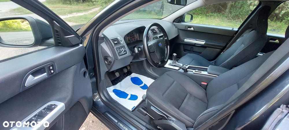 Volvo V50 1.6D Momentum - 29