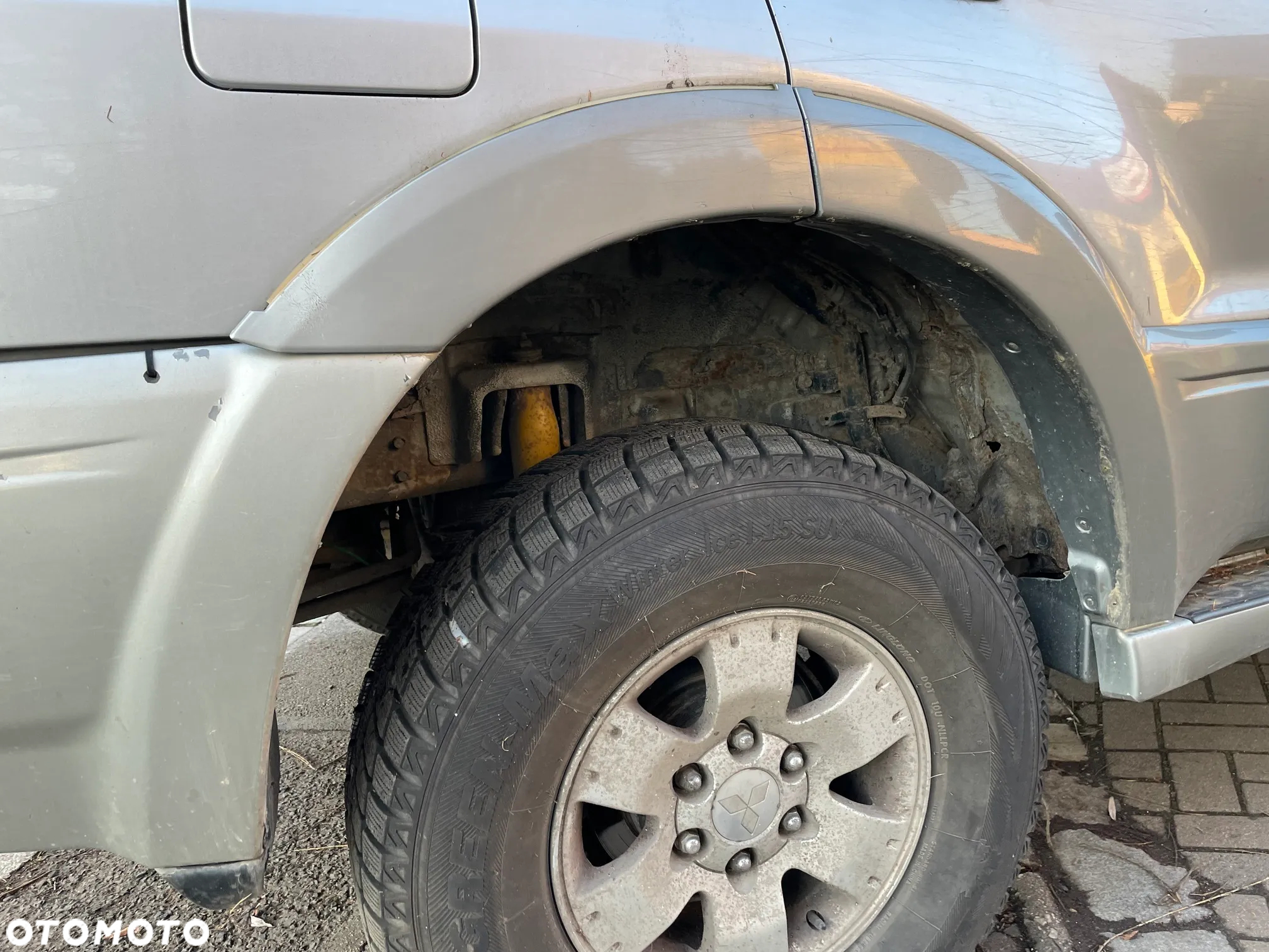 Mitsubishi Pajero 3.2 DID - 7