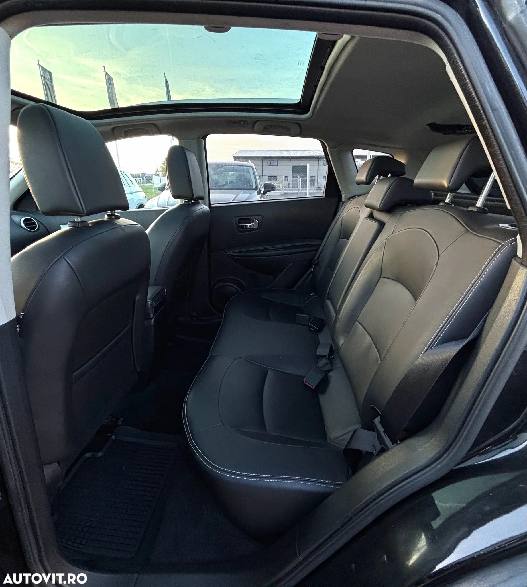 Nissan Qashqai 1.6 DCI DPF Start/Stop tekna - 5