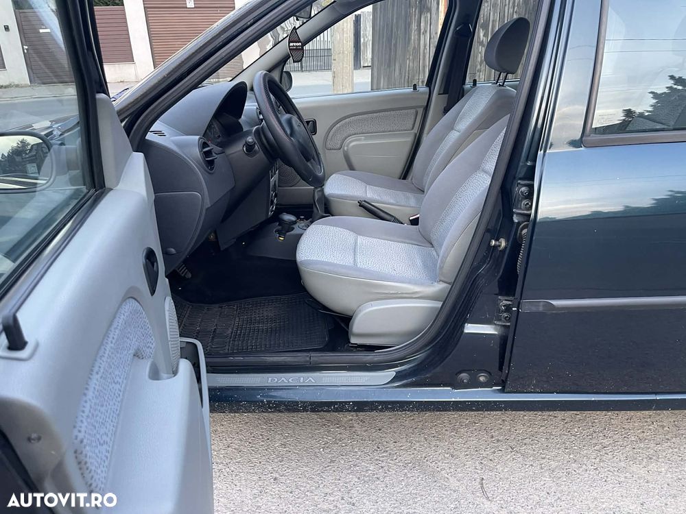 Dacia Logan 1.6 MPI Laureate - 12