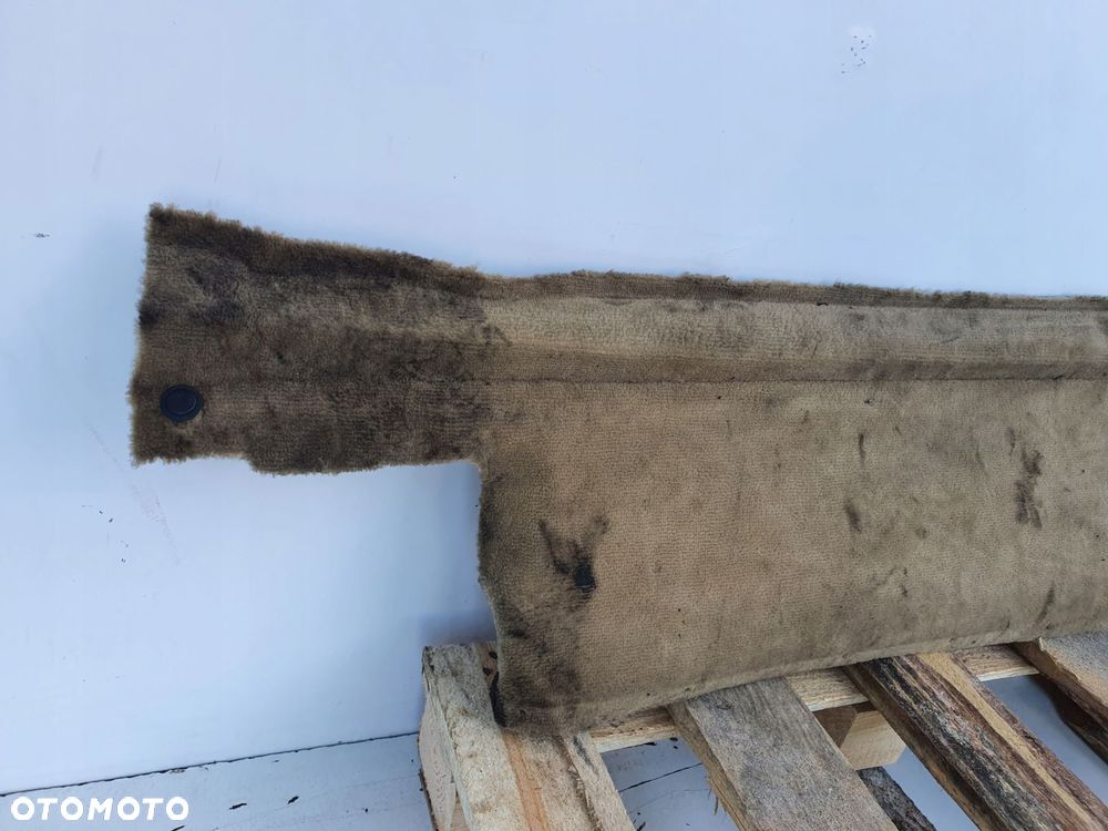 Mercedes W126 C126 SEC COUPE TAPICERKA BAGAŻNIKA - 2