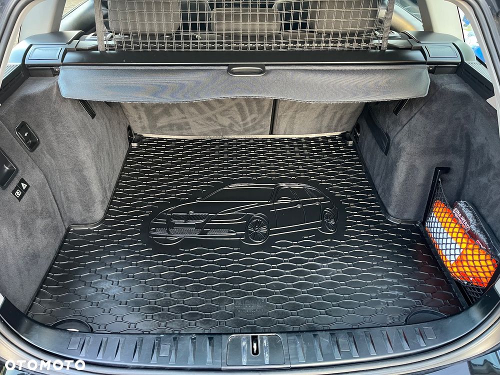 BMW Seria 3 318i Edition Lifestyle - 22
