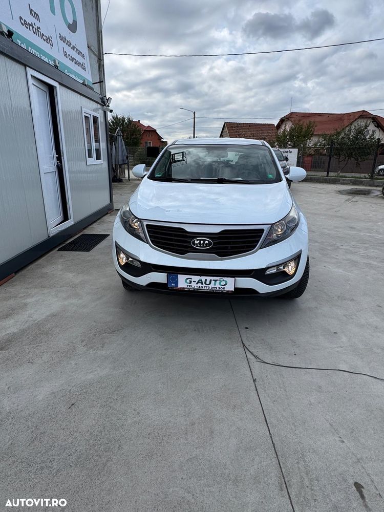 Kia Sportage 1.7 CRDI 2WD Dream-Team Edition - 3