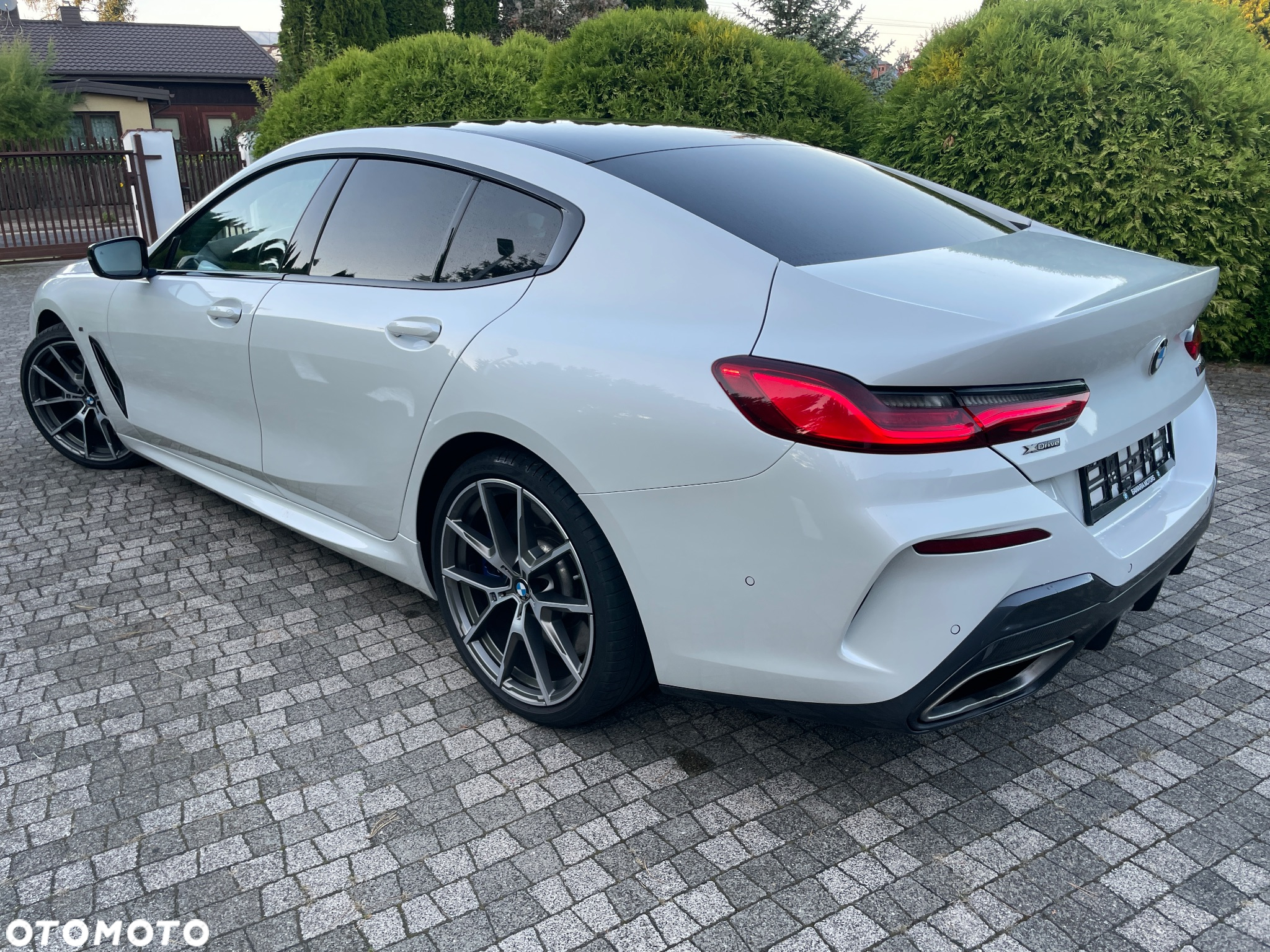 BMW Seria 8 M850i xDrive - 5
