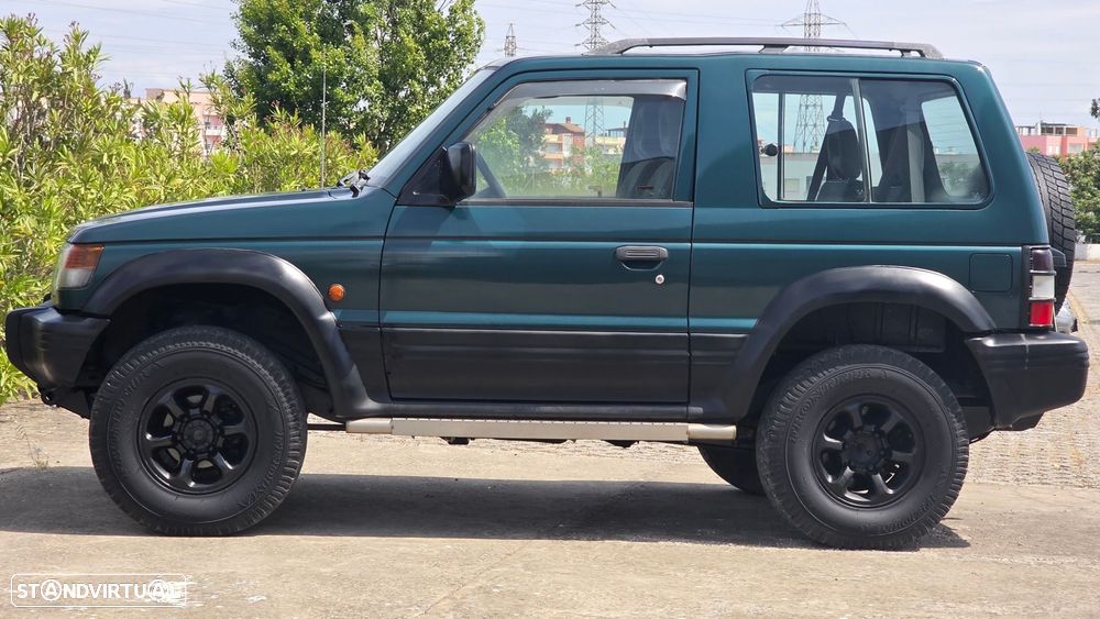 Mitsubishi Pajero 2.5 TD GLX - 8