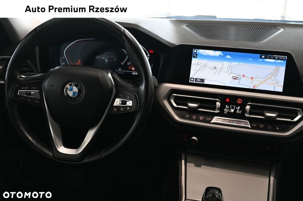 BMW Seria 3 318i Advantage - 13
