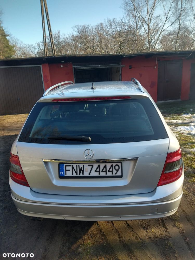 Mercedes-Benz Klasa C 200 CDI BlueEff Avantgarde - 11