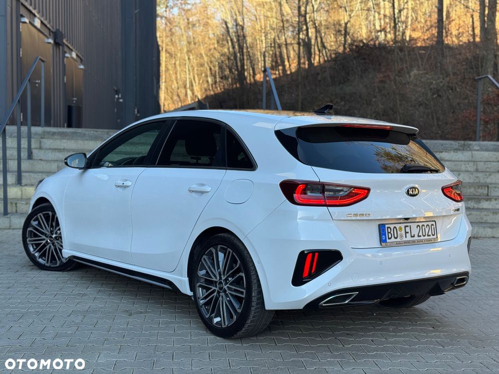 Kia Ceed 1.4 T-GDI DCT OPF GT Line - 39