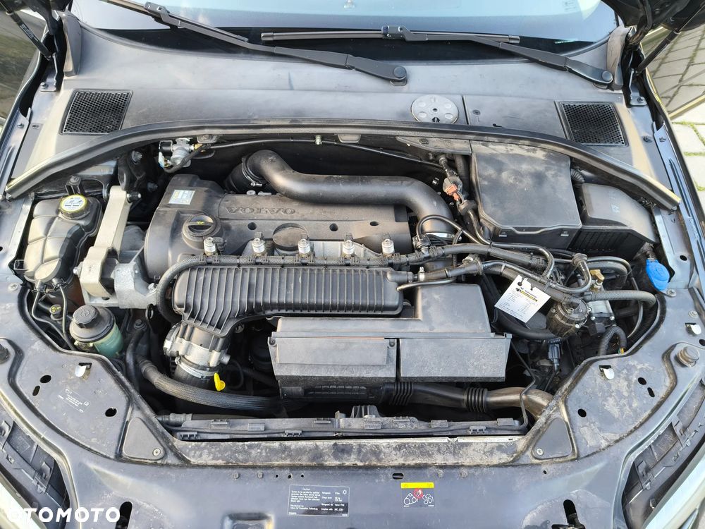 Volvo V70 2.5T Summum - 13