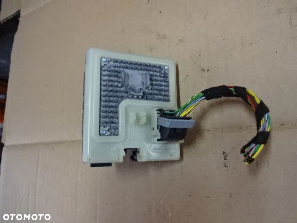 MERCEDES W205 A222 6.3 AMG STACYJKA KLUCZYK - 3