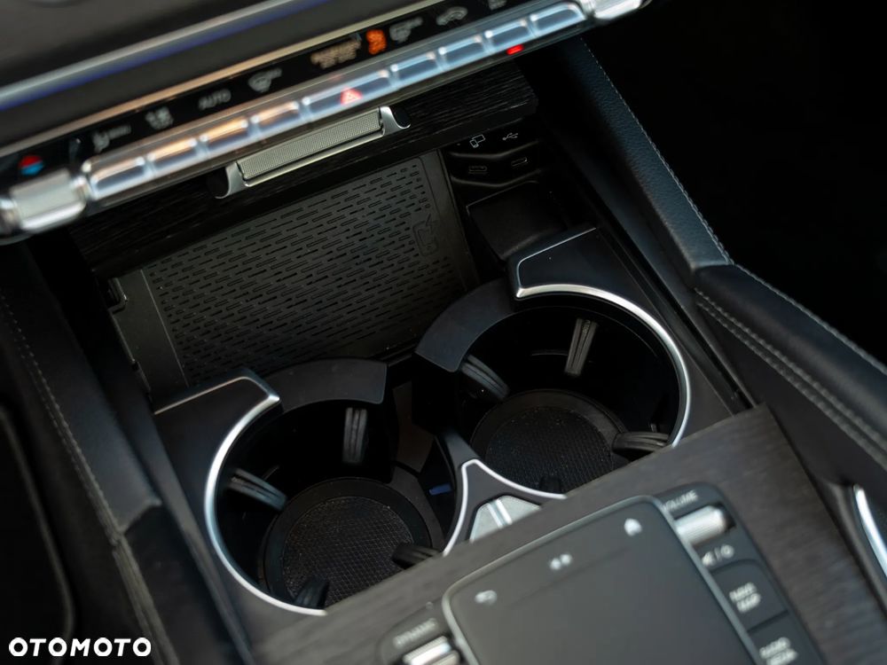 Mercedes-Benz GLE 300 d 4-Matic - 32
