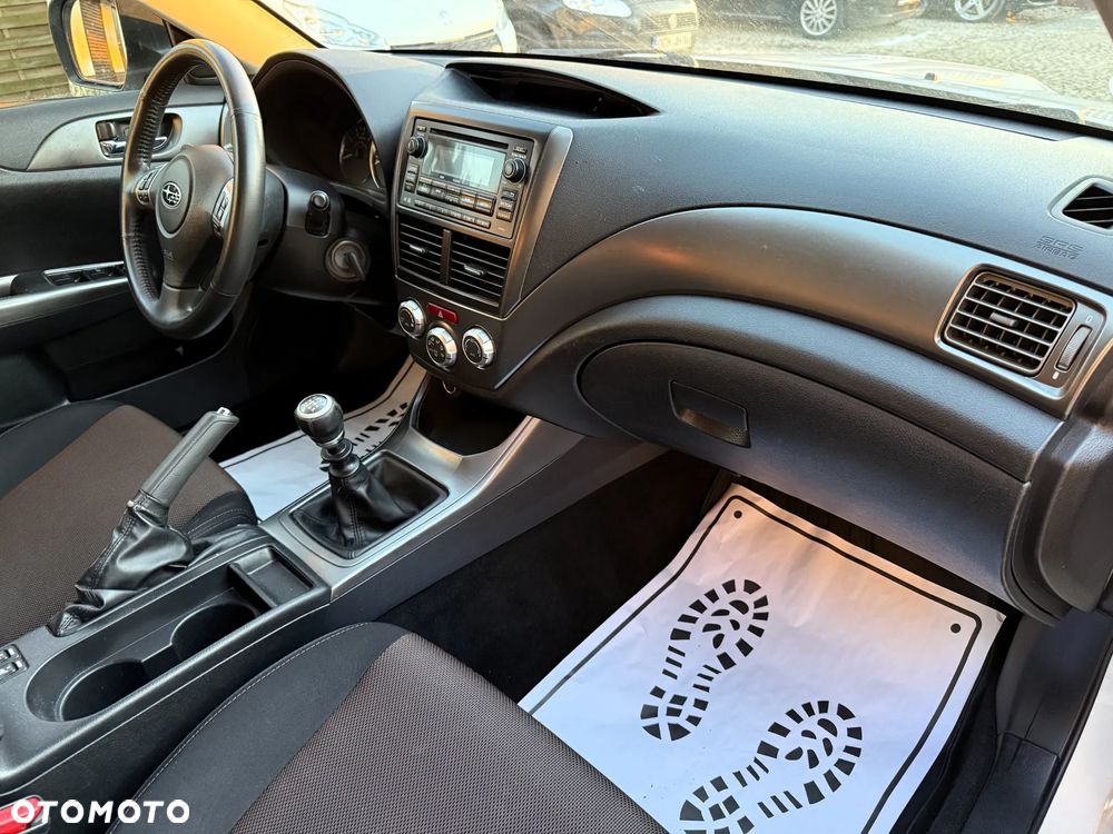 Subaru Impreza XV 2.0D - 21