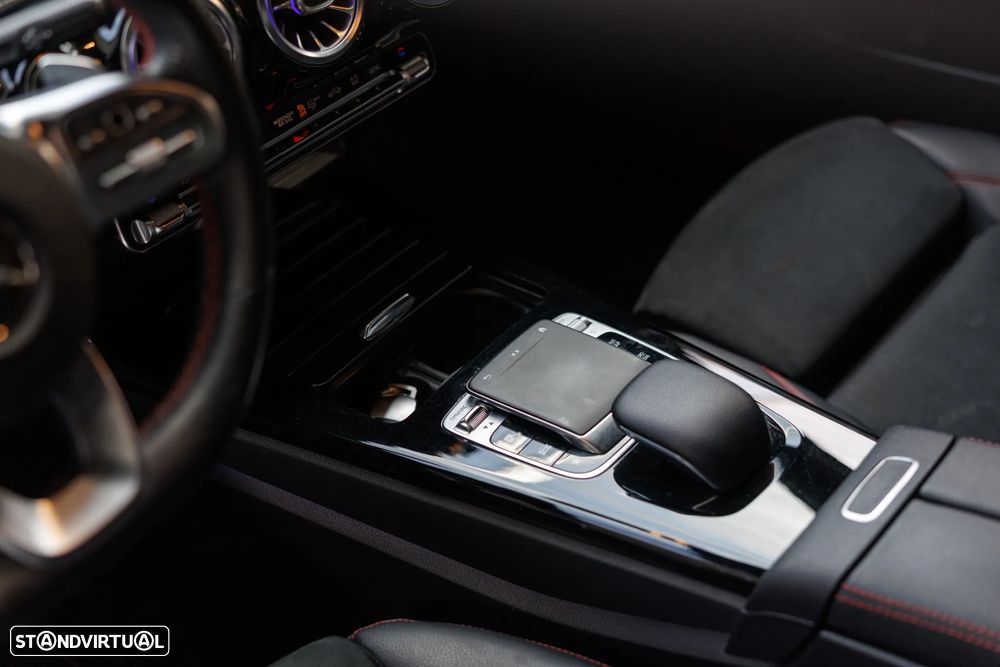 Mercedes-Benz A 180 d AMG Line Aut. - 25